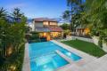 Stunning Entertainer's Home Metres From Bondi Beach