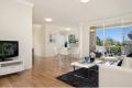 Designer Renovated 2 Bed Beach Pad with Double LUG