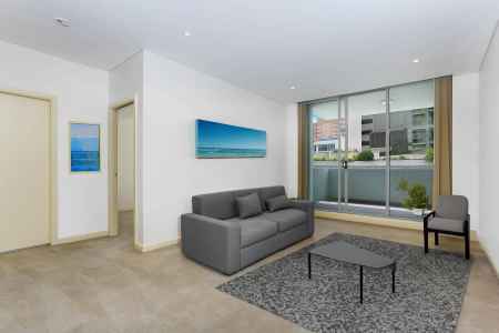 Spacious 1 Bedroom Apartment with Private Balcony & Parking