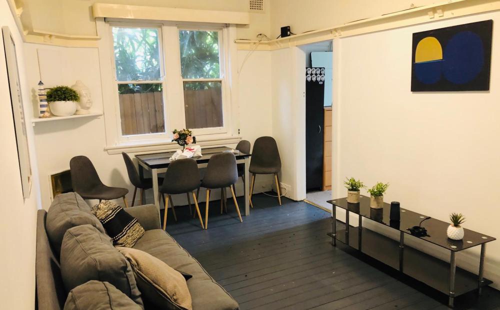 Bondi Living Two Bedroom Apartment Around The Corner From The Beach