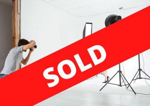 Reputable Photography Studio – SOLD