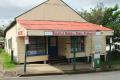 GREAT POTENTIAL  WITH 3 BED RESIDENCE