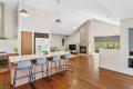 Rutherglen's amenities at your fingertips