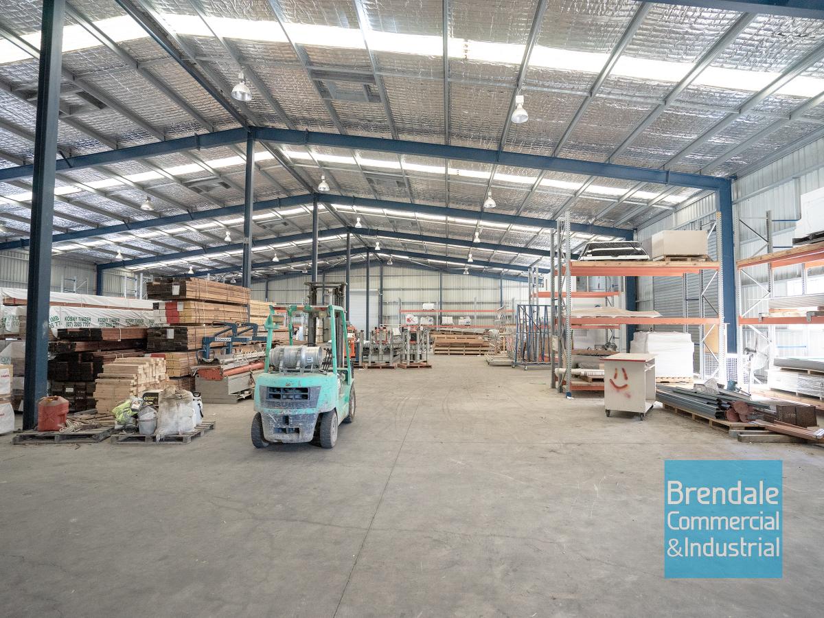 Brendale Commercial & Industrial - 814m2 INDUSTRIAL WAREHOUSE WITH OFFICE