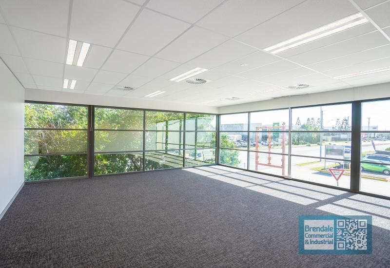 118m2 MODERN OFFICE SUITE