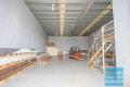 318m2 INDUSTRIAL UNIT WITH OFFICE