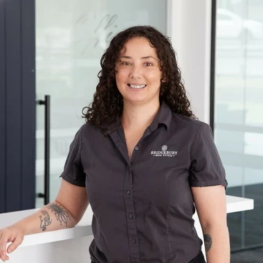 Shelley Watene