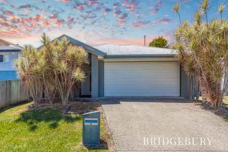 Modern 4-Bedroom low maintenance property in the heart of Dakabin