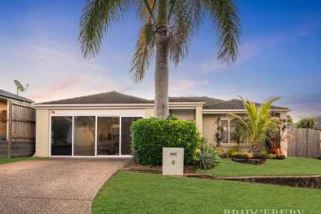 Stunning Family Home with Multiple Living Areas and Ample Storage in a quiet pocket of Murrumba Downs
