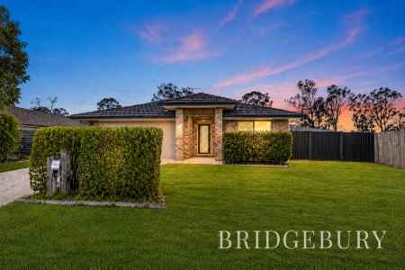 Side Access, Solar Hot Water & Generous Living on a 607m² Block