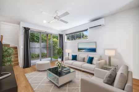 Modern Townhome in sought-after central Caloundra CBD