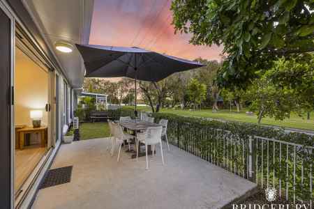Coastal Living Made Easy - Two Charming Duplexes in Golden Beach