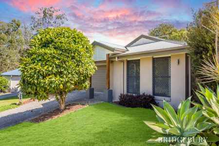 Beautifully Presented, Move-In Ready, Family Home in a Great Location