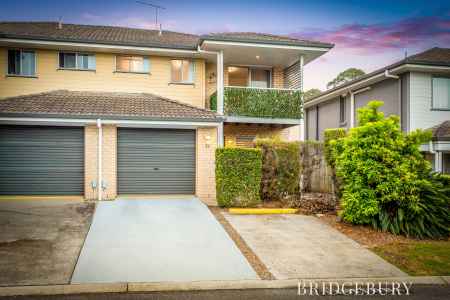 Stylish 3-Bedroom Townhouse with Solar, Air Conditioning Units, Garage & Pool Located In Murrumba Downs Most Desirable Estate
