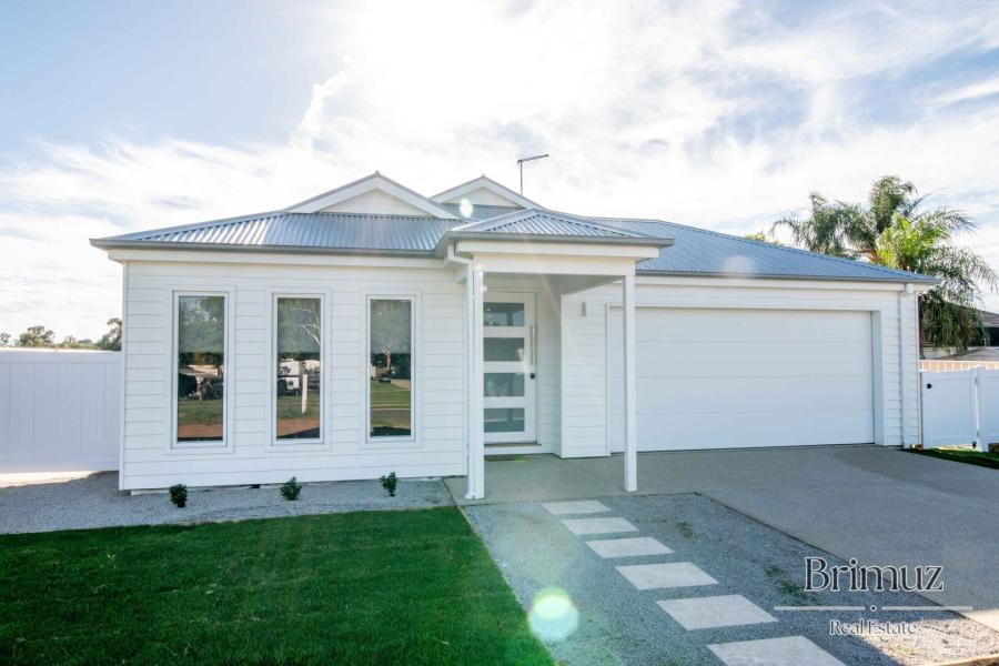 Brand New Quality Home in Prime Barooga Location – Move Straight In