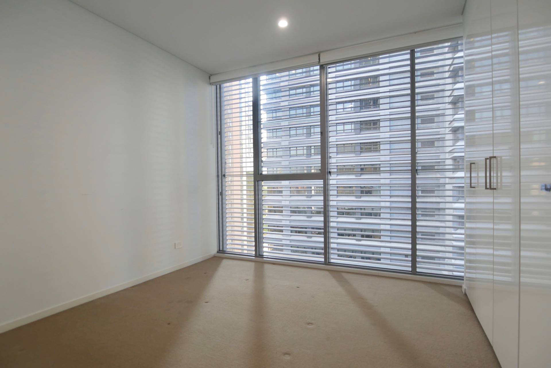 Unit 1001/11 Alberta St, Just Listed - Thumbnail 5