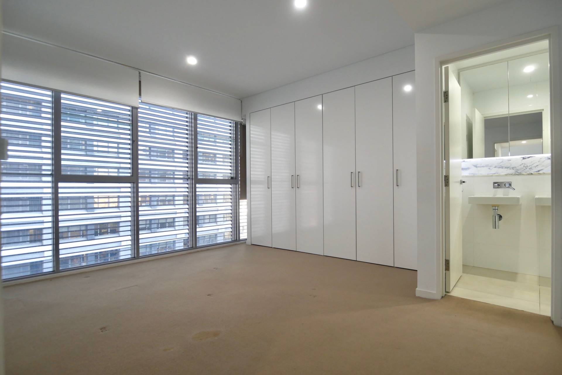 Unit 1001/11 Alberta St, Just Listed - Thumbnail 4