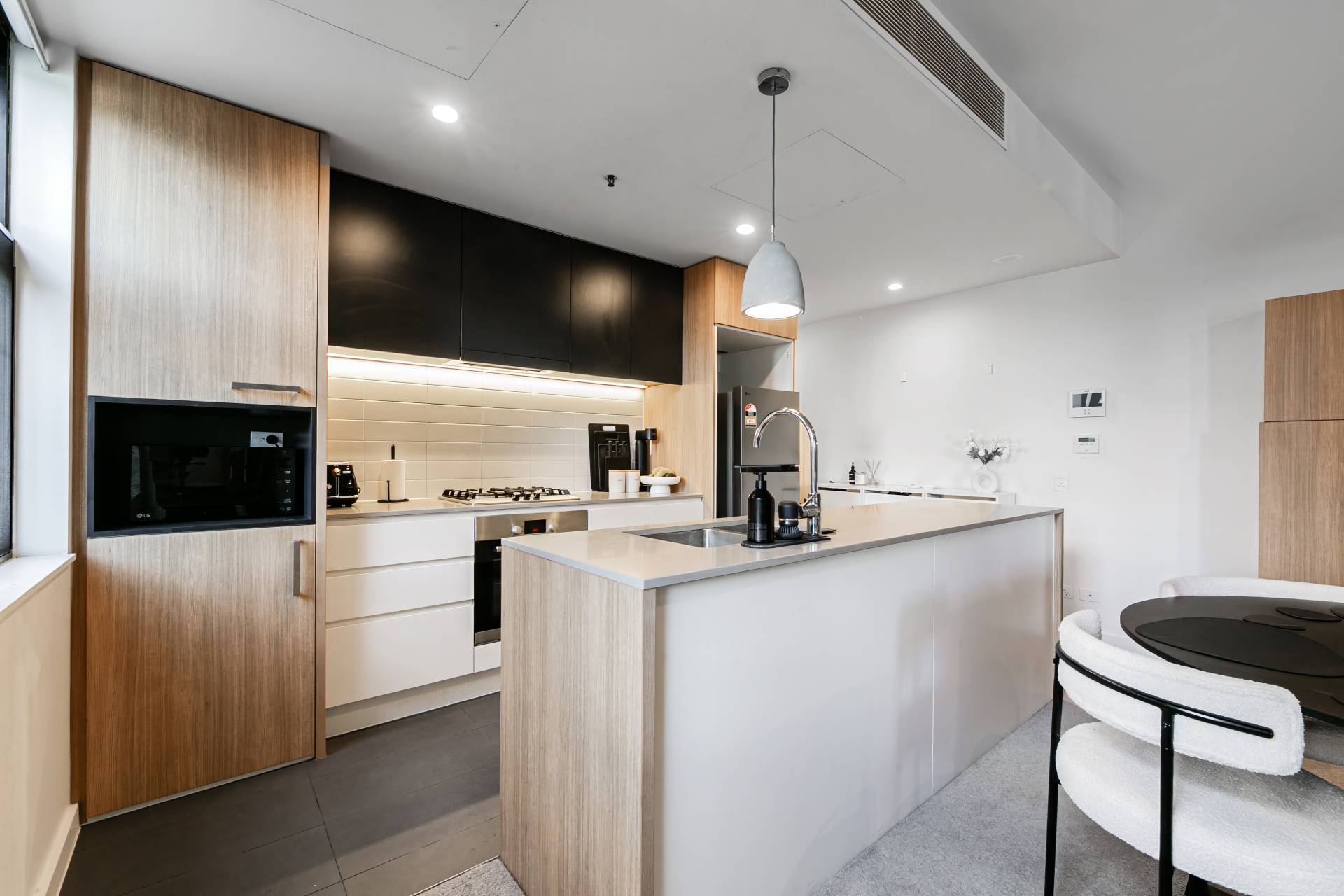106/26 Levey St, Wolli Creek - Thumbnail 4