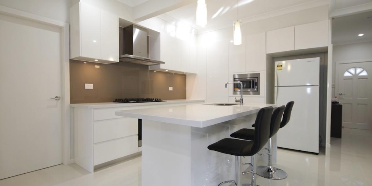 Gorgeous Family Home in Blue Ribbon Location!!!