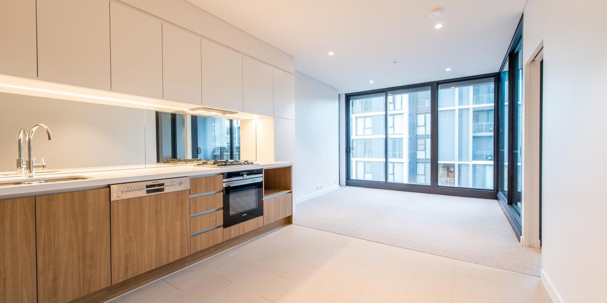 Ryde Garden One Bedroom + Study, Close to Transport - Great Location