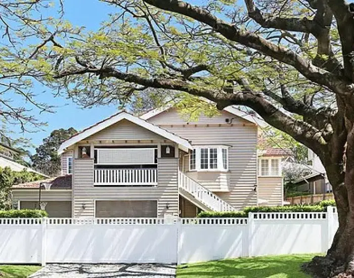 Hendra Real Estate