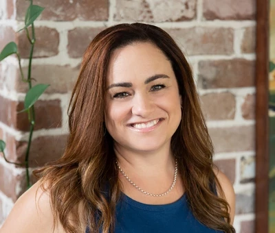 April Davidson photo