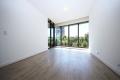 Spacious 2 Bedroom apartment with Study