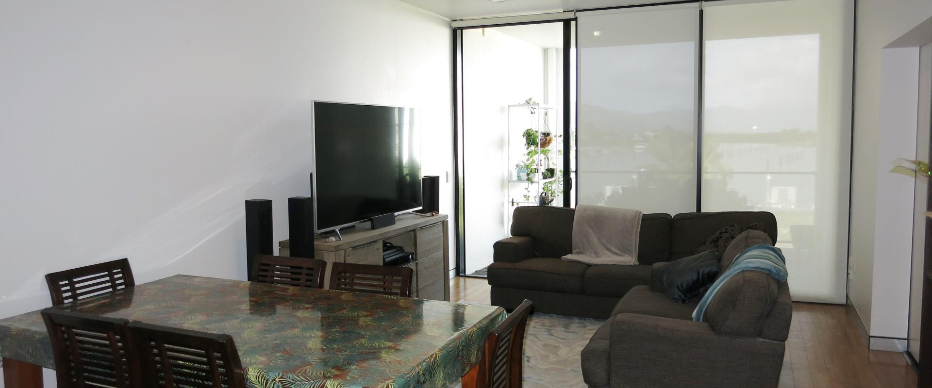 Cardwell & District Real Estate Spacious 2 bedroom apartment has a