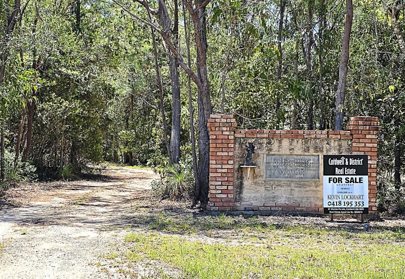 Mudbrick Manor – A Landmark Property With Endless Possibilities