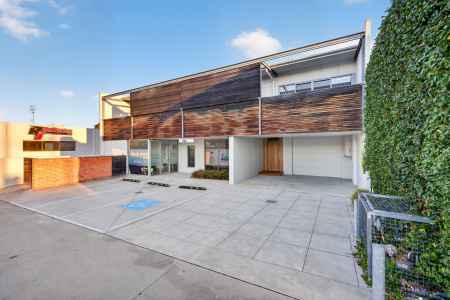 Premium Mixed-Use Investment in the Heart of Bairnsdale