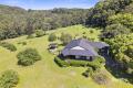 LUXURY ACERAGE LIFESTYLE WITH EXPANSIVE VIEWS