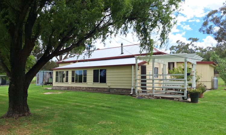 Very Tidy Home in a Rural Setting