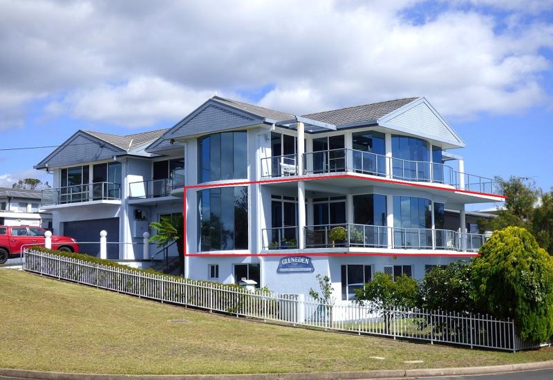 GLEN EDEN BY THE SEA