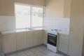 Large Single Bed Unit - Brand New Kitchen!! Price Drop!!