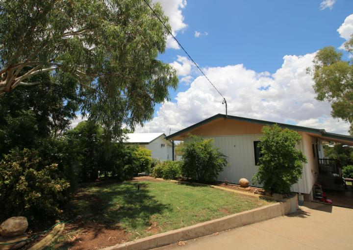 6 Mack Crescent, Mount Isa