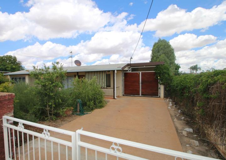 93 Webb Street, Mount Isa