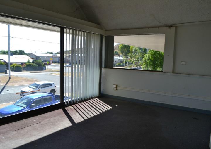 Suite 24/119 Camooweal Street, Mount Isa