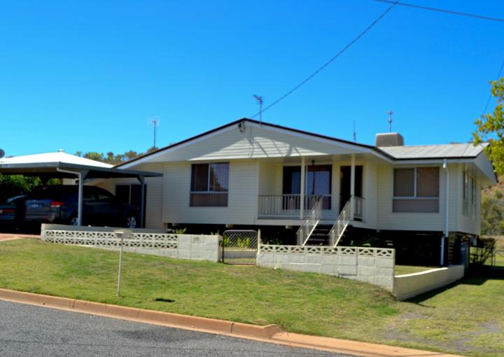 117 Transmission Street, Mount Isa