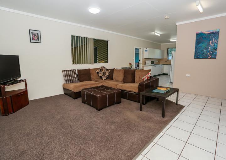 37 Cook Cres, Mount Isa