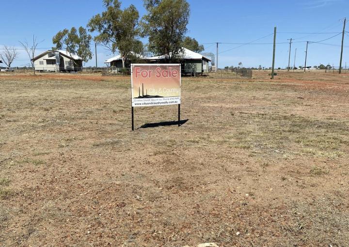 44 Cronin St, Camooweal