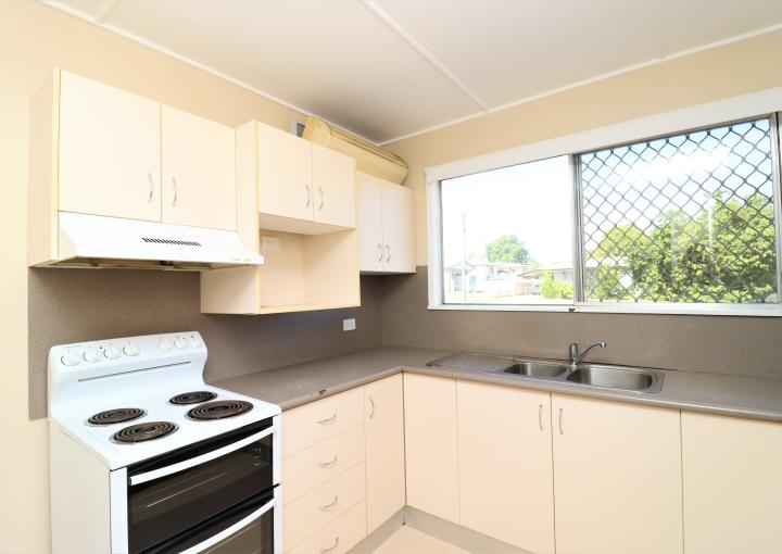 23 Abel Smith Pde, Sunset
