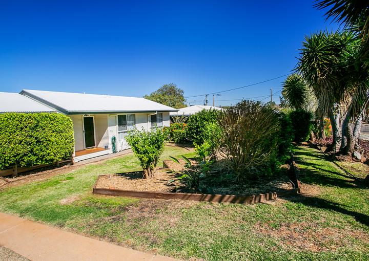 101 Darling Cres, Mount Isa