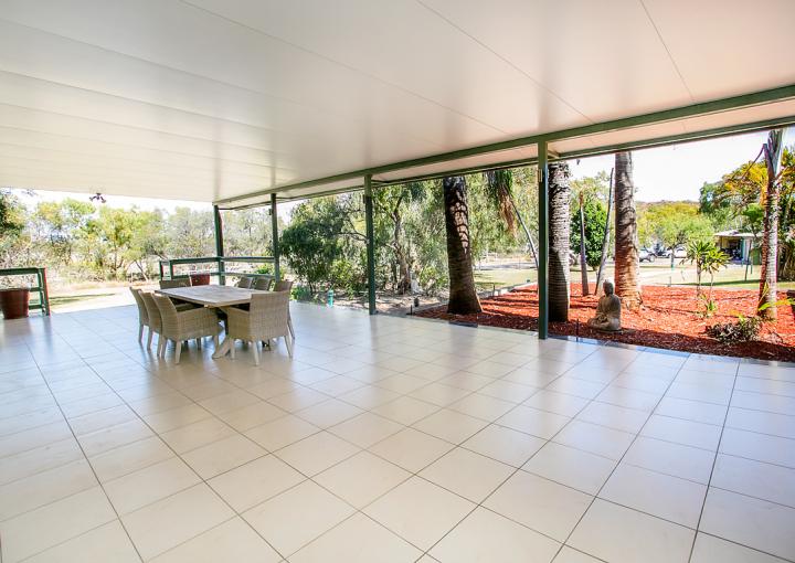 3 Lloyd Close, Mount Isa