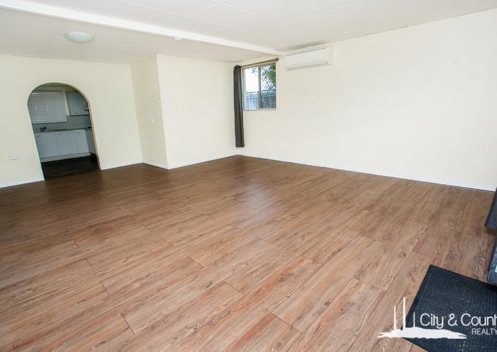 2 Noakes Avenue, Mount Isa