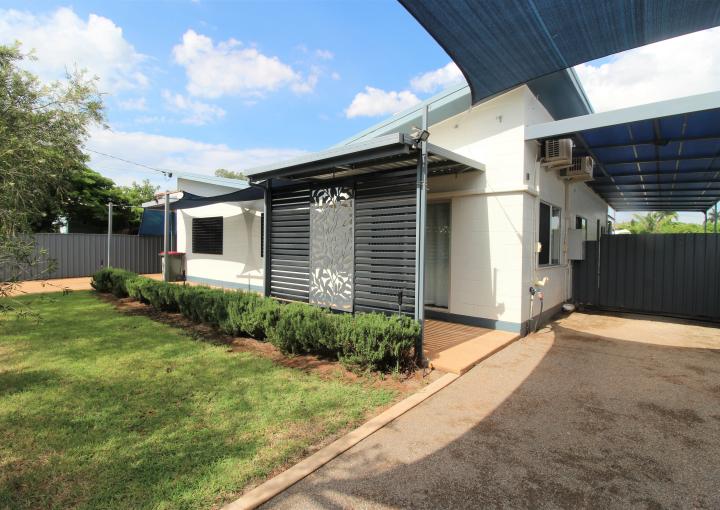 30 Noakes Ave, Mount Isa