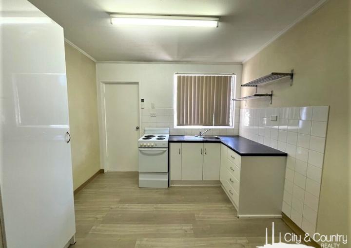 1-4, 3 Jane Street, Mount Isa