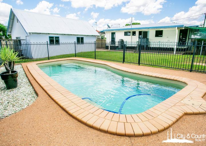 27 Delta Avenue, Mount Isa