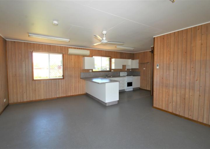 1, 10 Campbell Street, Mount Isa