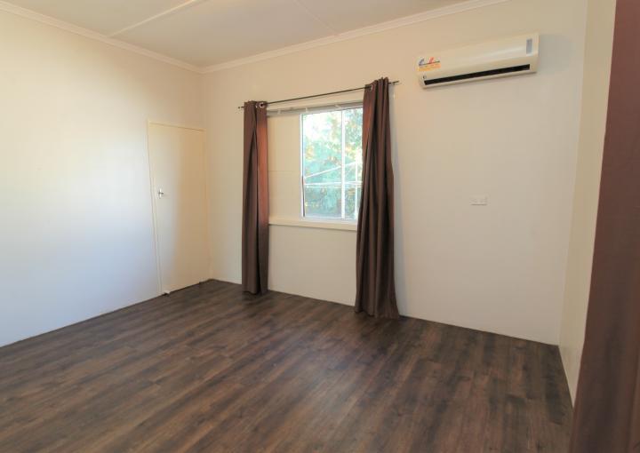 Unit 6, 107 Webb St, Mount Isa