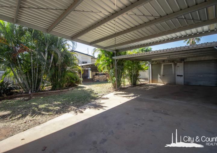 8 Boyd Parde, Mount Isa